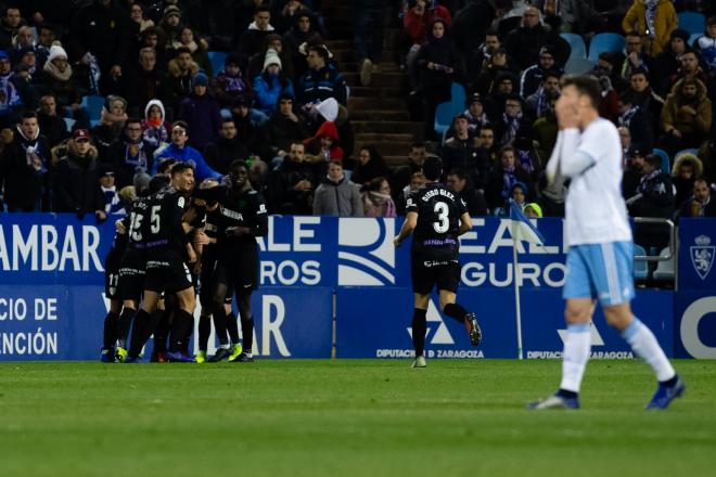 Los jugadores celebran el segundo gol ante el Zaragoza (Foto: Dani Marzo).
