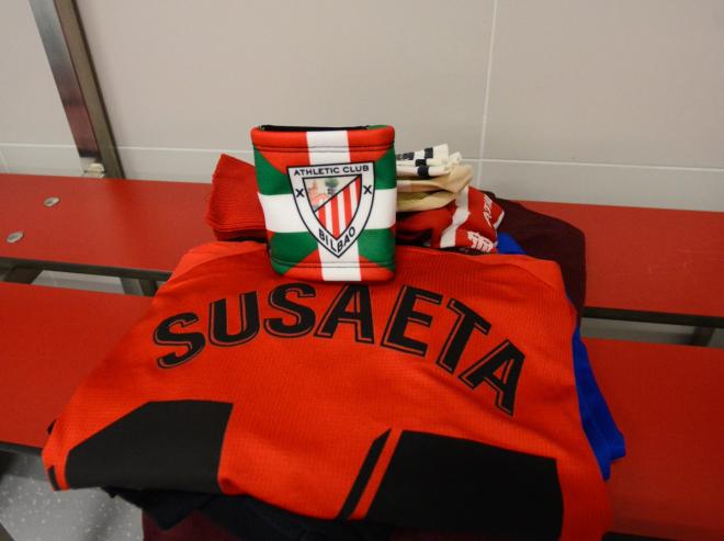 El eibartarra Markel Susaeta lucía al brazalete de capitán en Sevilla (Foto: Athletic Club).