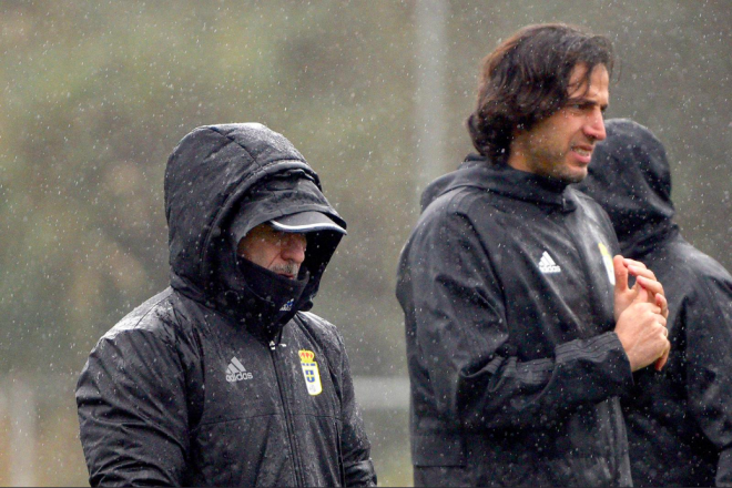 Juan Antonio Anquela en el último entrenamiento (Foto: Real Oviedo).