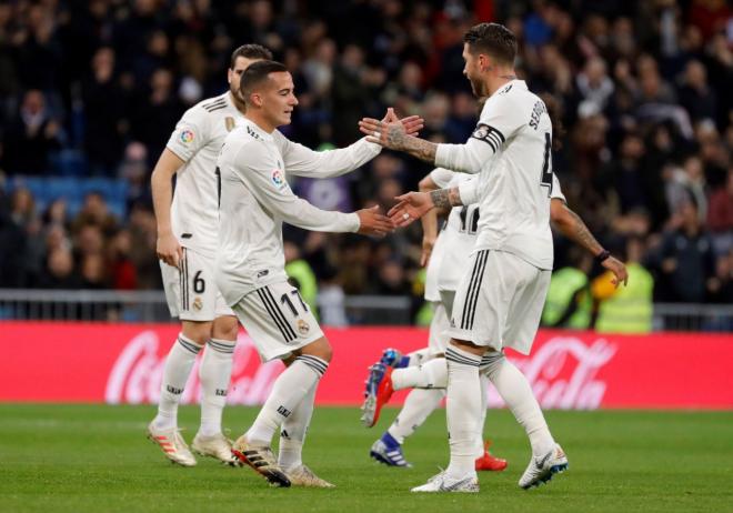 Lucas Vázquez y Sergio Ramos celebran el primer gol del Real Madrid.