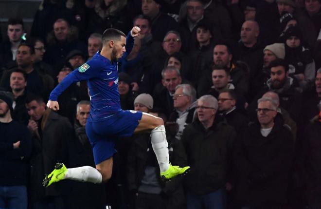Hazard celebra un gol con el Chelsea.