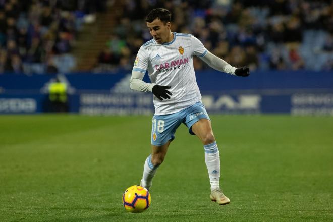 Diego Aguirre en el encuentro frente al Real Oviedo en La Romareda (Foto: Daniel Marzo).