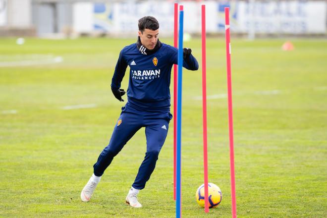 Diego Aguirre en un entrenamiento del Real Zaragoza en la Ciudad Deportiva (Foto: Daniel Marzo).