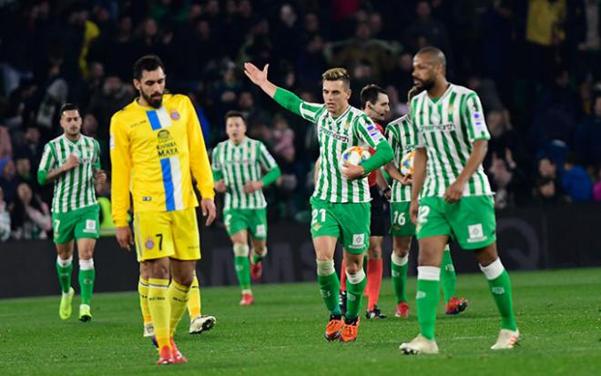 Lo Celso celebra un gol ante el Espanyol (Foto: Kiko Hurtado).