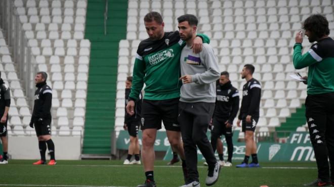 Sebas Moyano y Curro Torres en un entrenamiento del Córdoba. (Foto: Córdoba)