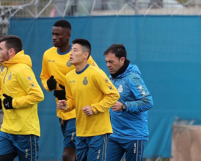 Wu Lei y Alfa Semedo en su primer entrenamiento con el Espanyol (Foto: Espanyol)