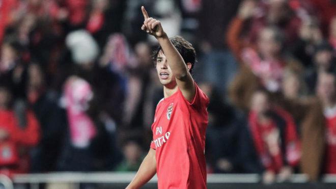 Joao Felix celebra uno de sus goles con el Benfica