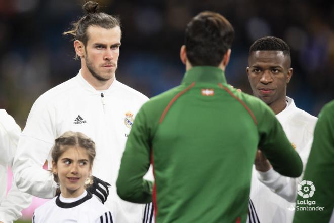Gareth Bale y Vinícius Jr., antes del partido entre Real Madrid y Alavés (Foto: LaLiga Santander).