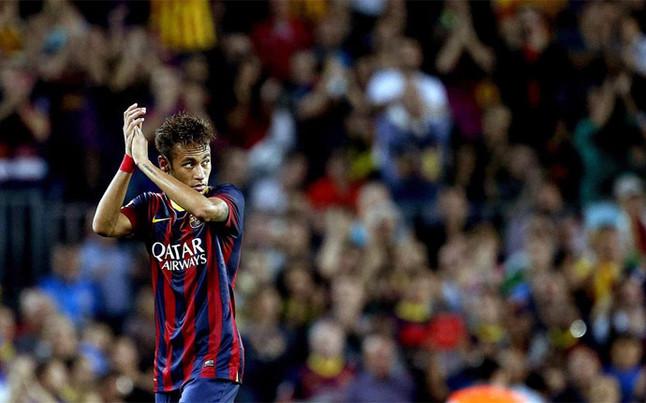 Neymar marcó gol en su debut en el Clásico el 26 de octubre de 2013.