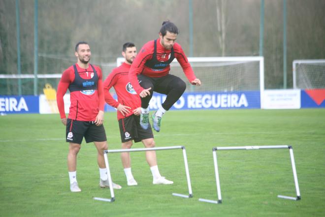 Michele Somma, en un entrenamiento del Deportivo en Abegondo (Foto: Iris Miquel).