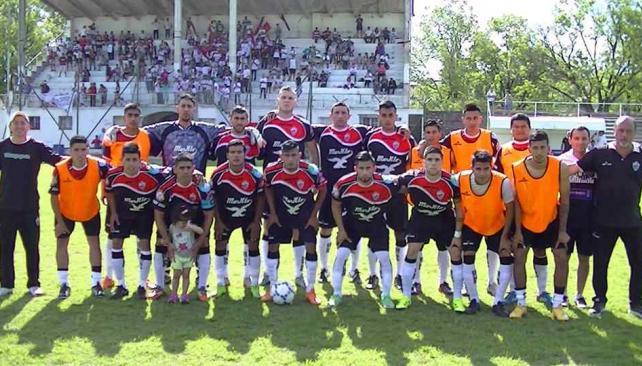 El Fernando Cáceres FC, su club (Foto: FCFC).