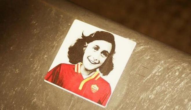 Pegata de Ana Frank.