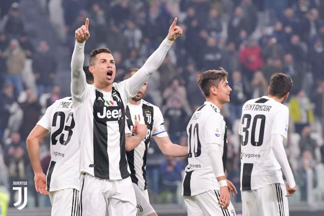 Cristiano Ronaldo celebra su gol ante el Frosinone.