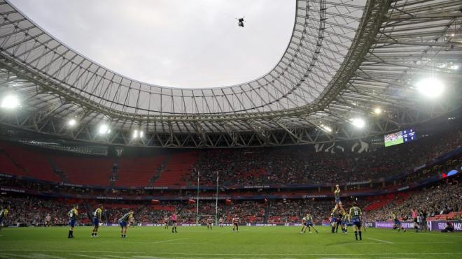 En 2018 San Mames fue escenario de la final de Champions de Rugby entre el Leinster irlandés y el Racing 92 de París (Foto: EFE)