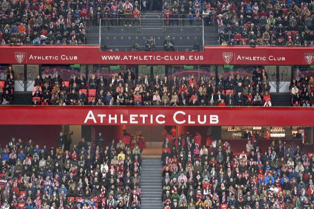 Palco de San Mamés durante el partido de Copa de la Reina Athletic Club-Atlético (Foto: Athletic Club).