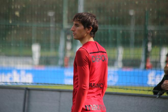 Pedro Mosquera, en un entrenamiento del Deportivo (Foto: Iris Miquel).
