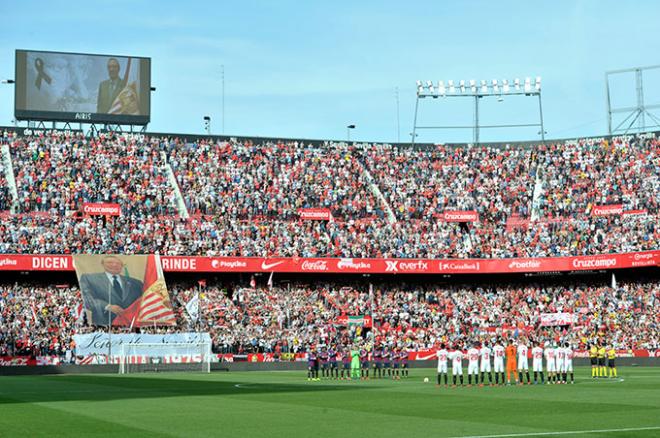 El Sánchez-Pizjuán, casi lleno, en el Sevilla-Barcelona de LaLiga (Foto: Kiko Hurtado).