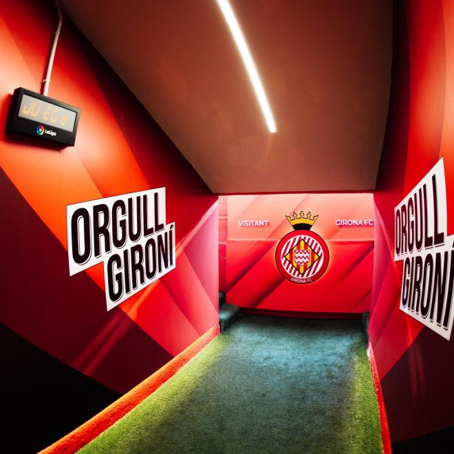Túnel del estadio de Montilivi (Foto: GFC).
