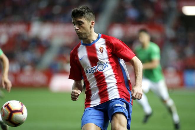 Nacho Méndez, en el duelo frente al Almería (Foto: Luis Manso).