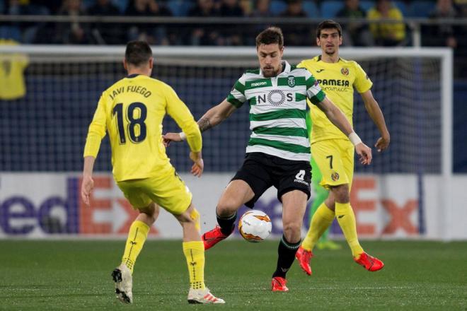 Coates contra el Villarreal en Europa League (Foto: EFE).