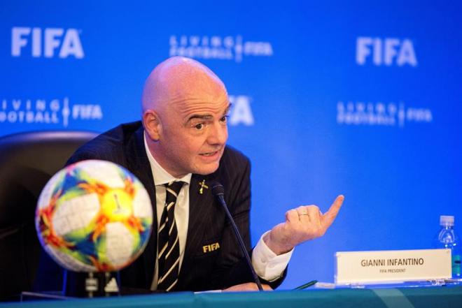 Infantino se ha llevado las críticas de Javier Tebas.