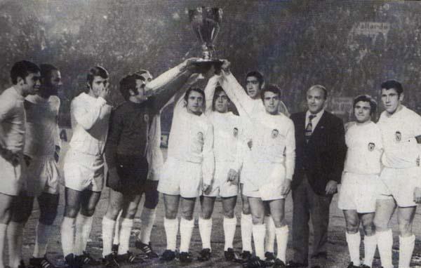 El equipo campeón de Liga en la 70-71. (Foto: Valencia CF)