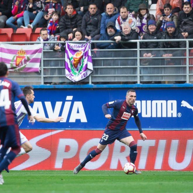 Arbilla, en el duelo entre el Eibar y el Real Valladolid (Foto: SDE).