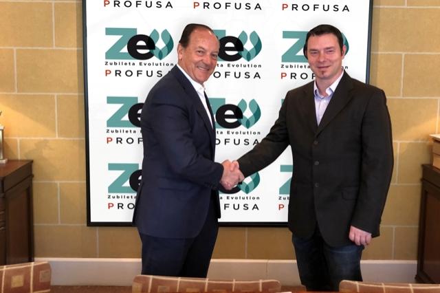Pedro Murúa (Zubileta Evolution) y Aingeru Astorkiza (Zuazo) han rubricado el acuerdo.