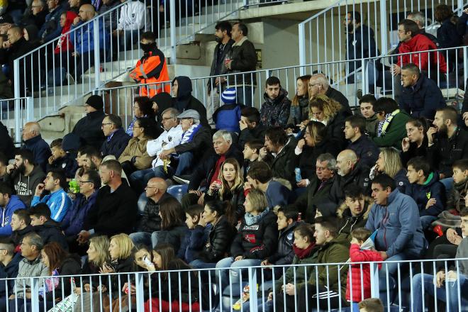 Aficionados en La Rosaleda durante un Málaga-Sporting.