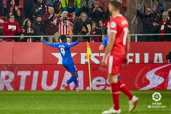 Iñaki Williams celebra su noveno gol en esta temporada con el Athletic Club de bilbao (Foto: LaLiga).