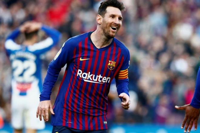 Leo Messi celebra uno de los goles ante el Espanyol.