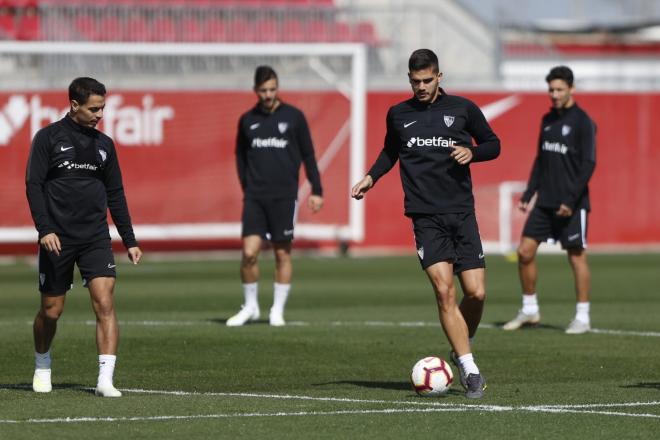 El Sevilla, en el entrenamiento de este sábado.