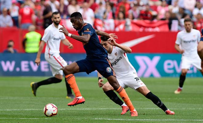 Kondogbia en el Sevilla-Valencia (Foto: Kiko Hurtado).