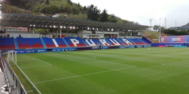 Imagen del estadio de Ipurua.