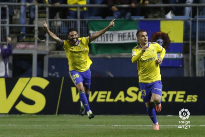Aketxe celebra su gol al Zaragoza (Foto: LaLiga).
