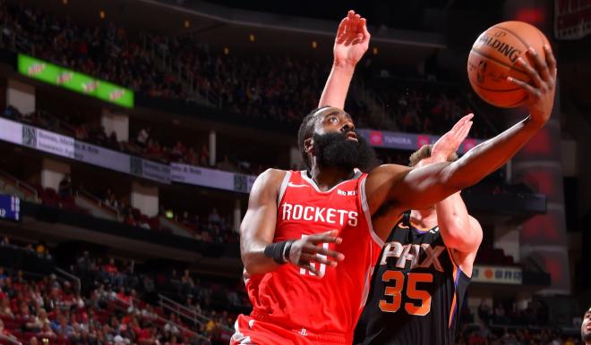 James Harden entra a canasta frente a los Phoenix Suns (Foto: Rockets).