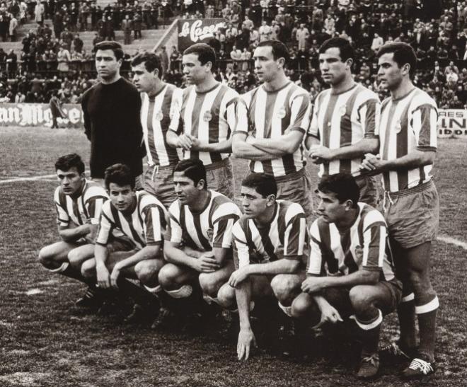 La plantilla del Deportivo de La Coruña en 1967.