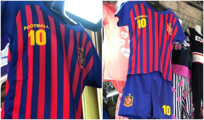 La camiseta falsa del FC Barcelona que lleva el escudo de la selección española (Foto: @mikelayestaran).