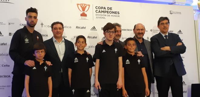 Brais Méndez y Carlos Mouriño en la presentación de la Copa de Campeones DHJ (Foto: Alberto Bravo).