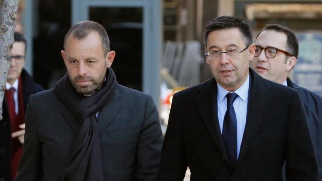 Sandro Rosell, el 'culpable' del fichaje de Neymar, y Josep María Bartomeu.