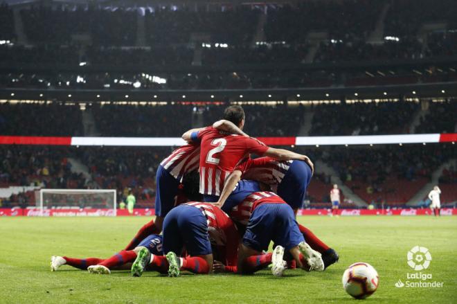 El Atlético de Madrid, tras el gol de la victoria ante el Valencia CF en el Metropolitano (Foto: LaLiga).