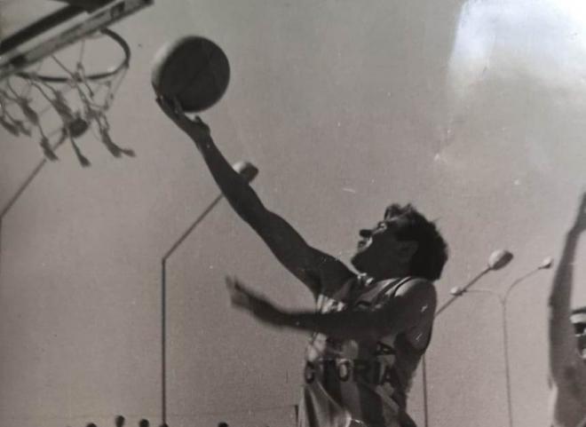 Otto del Nido, una leyenda del baloncesto, en una imagen de cuando jugaba en el CD Málaga.