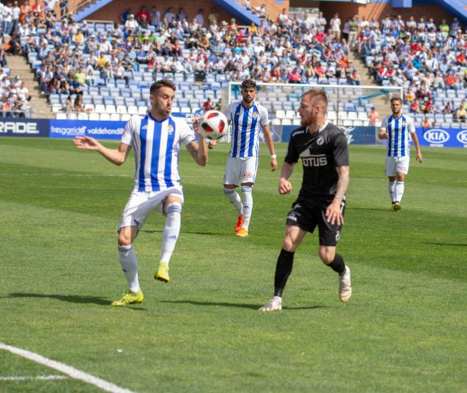 Lance del partido entre el Recre y la Balona. (Clara Verdier)