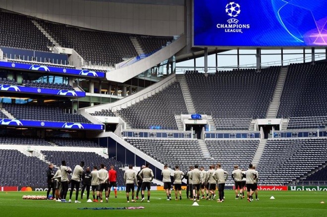 Entrenamiento del Tottenham previo a la ida de las semifinales de Champions frente al Ajax.