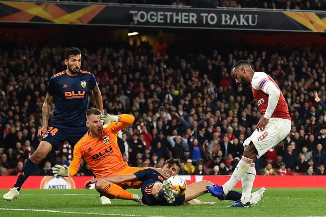 El Arsenal marcó tres goles contra el Valencia (Foto: UEFA).