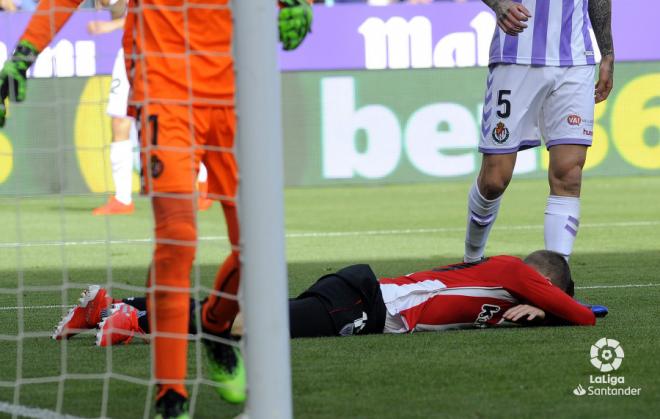 Iker Muniain se lamenta de una ocasión de gol fallida (Foto: LaLiga).