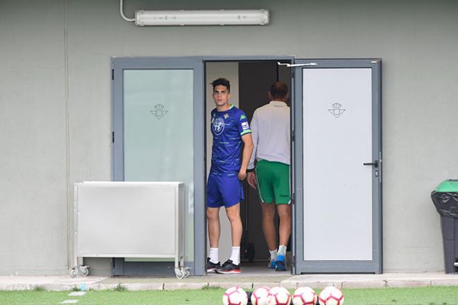 Marc Bartra, en un entrenamiento del Betis (Foto: Kiko Hurtado).