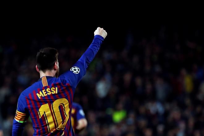 Leo Messi celebra un gol al Liverpool.