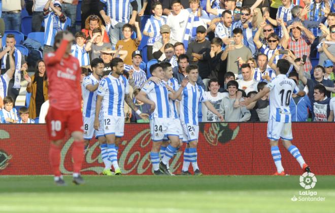 Barrenetxea celebra su primer gol en LaLiga Santander (Foto: LaLiga).