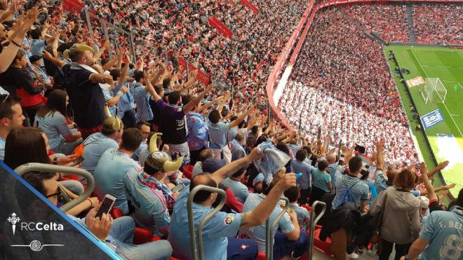 Aficionados del Celta en San Mamés (Foto: RCCV).